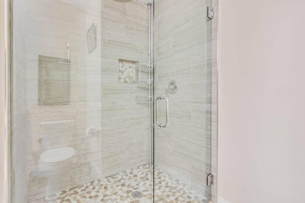 Stunning Atl 5Bdr Home Near Cdc Emory Sleeps 12 Атланта Екстер'єр фото